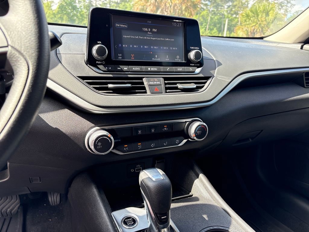Certified 2024 Nissan Altima 2.5 S FWD image 18