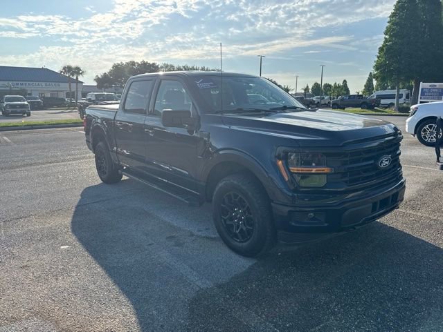 Used 2025 Ford F150 XLT w/ Equipment Group 301A Standard AWD/4WD image 3