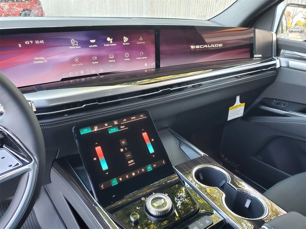 New 2026 Cadillac Escalade Luxury w/ LPO, Floor Liner Package image 19