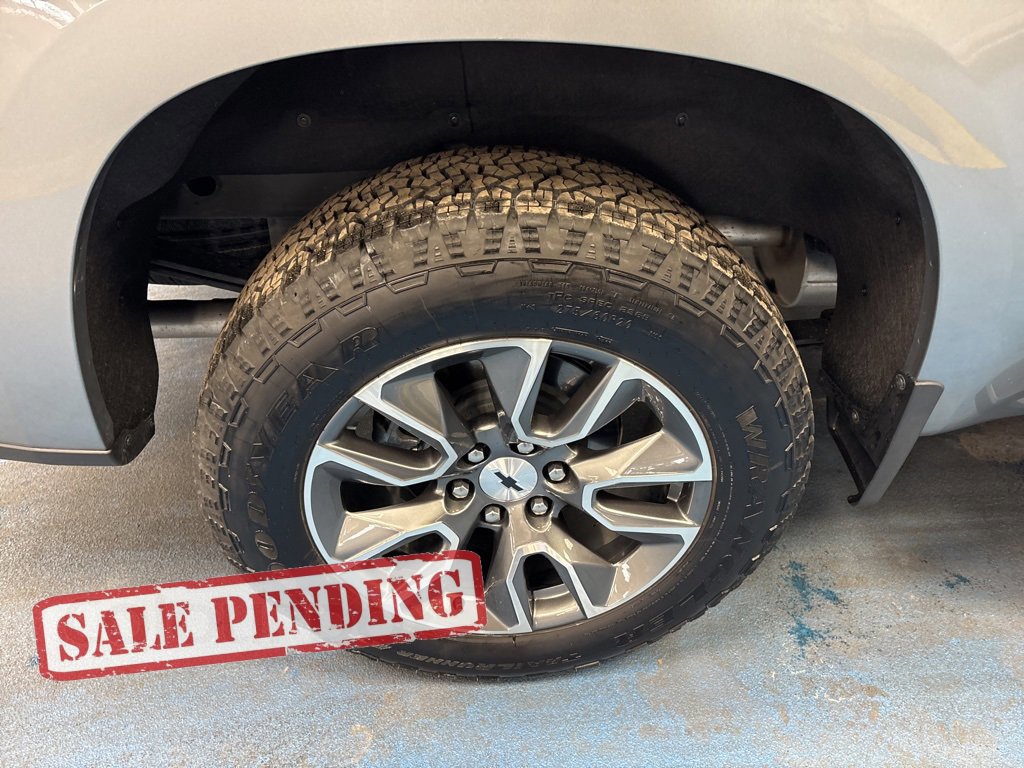 Certified 2025 Chevrolet Silverado 1500 RST w/ Z71 Off-Road Package image 5