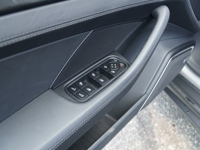 Certified 2022 Porsche Panamera GTS image 16