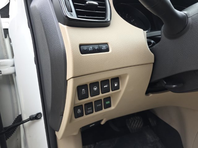 Used 2019 Nissan Rogue SV w/ Premium Package AWD/4WD image 38