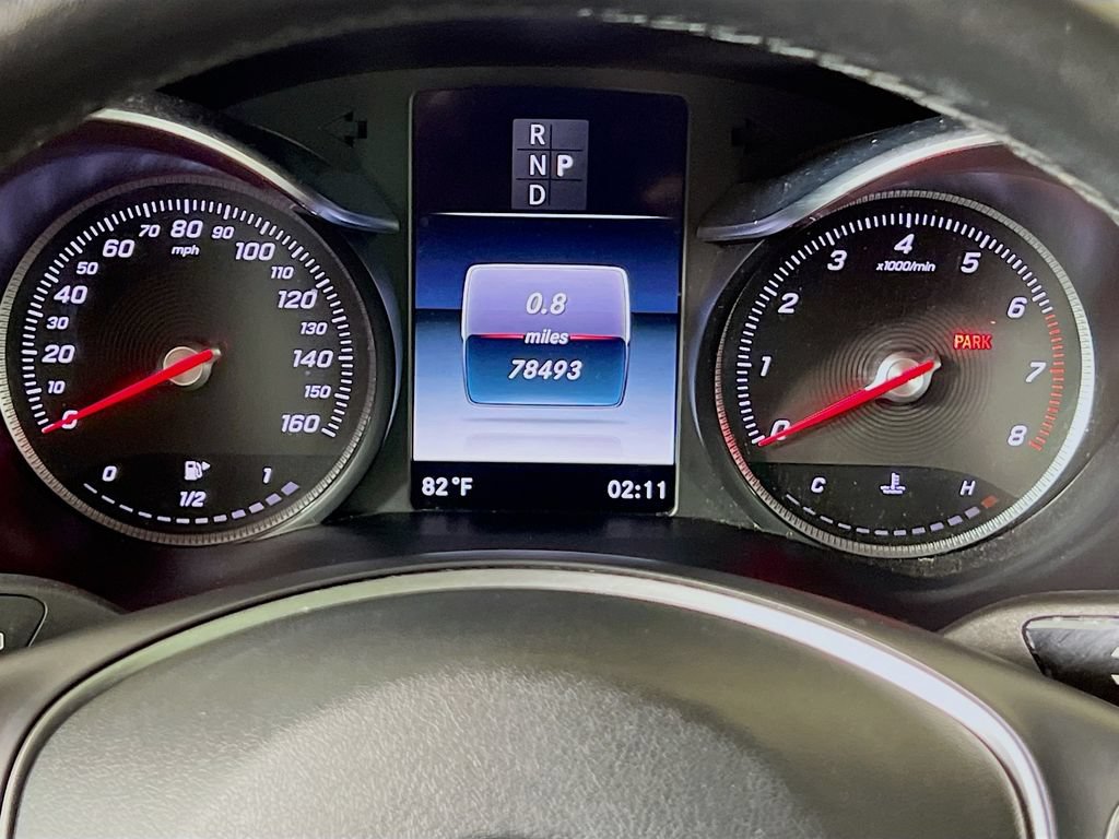 Used 2018 Mercedes-Benz GLC 300 4MATIC image 13