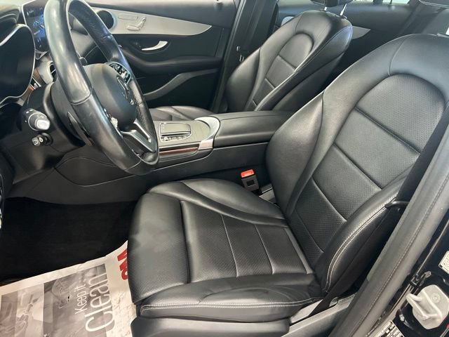 Used 2021 Mercedes-Benz GLC 300 4MATIC image 8