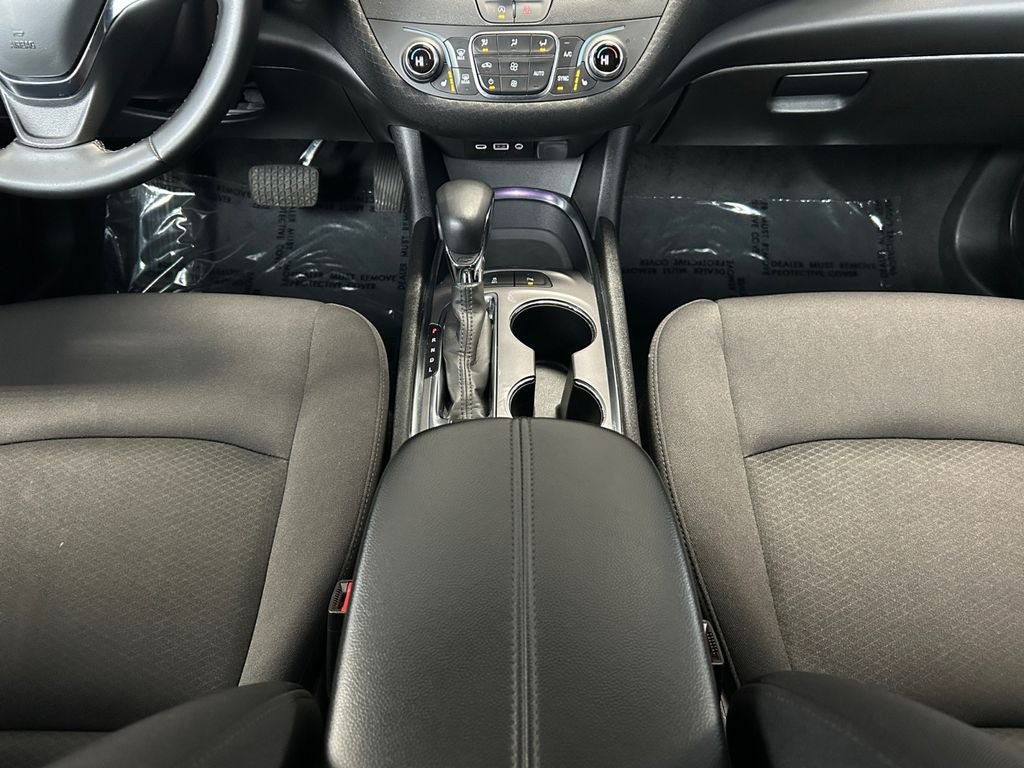 Used 2024 Chevrolet Malibu LT w/ Sport Edition FWD image 12