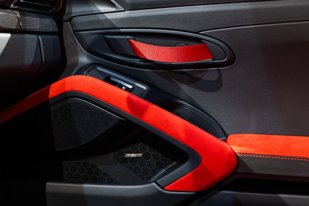 Used 2018 Porsche 911 GT2 RS RWD image 46