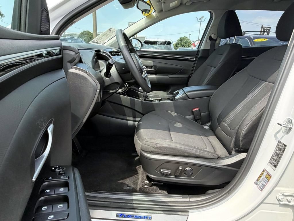 Certified 2024 Hyundai Tucson SEL AWD/4WD image 13