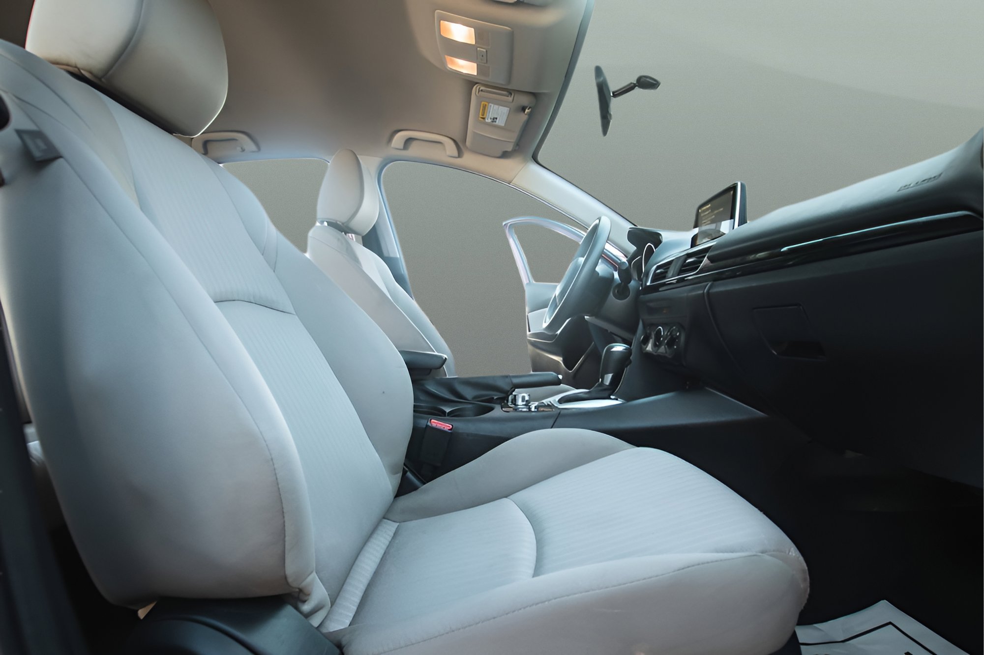 Used 2016 MAZDA MAZDA3 i Sport image 14