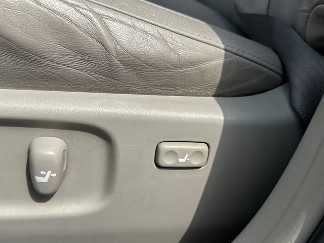 Used 2005 Lexus RX 330 AWD image 14