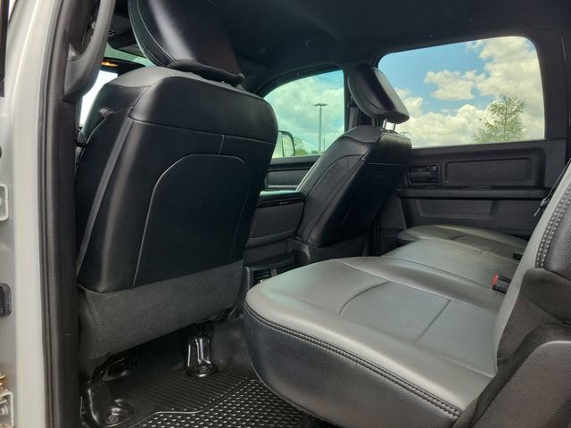 Used 2021 RAM 2500 Tradesman w/ Chrome Appearance Group AWD/4WD image 10