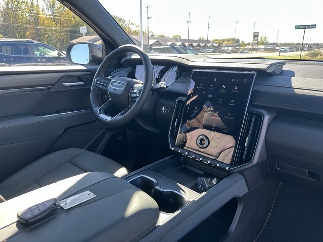 New 2026 GMC Acadia AT4 w/ Luxury Package image 9