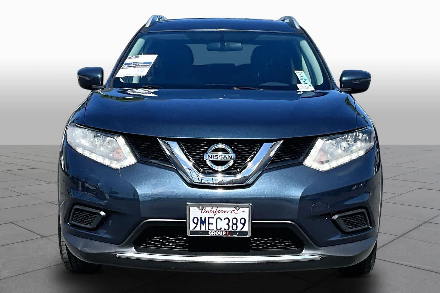Used 2016 Nissan Rogue SV FWD image 3