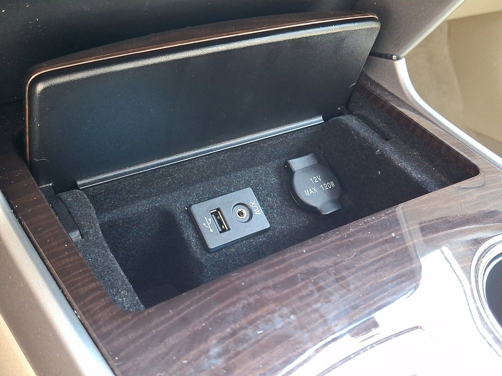Used 2014 Nissan Altima 2.5 SL w/ Technology Package FWD image 25