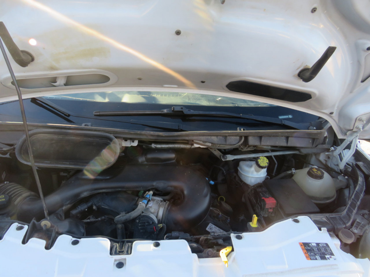 Used 2018 Ford Transit 350 148 Medium Roof image 40