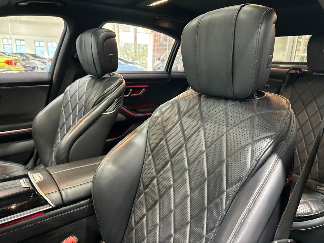 Used 2021 Mercedes-Benz S 580 4MATIC Sedan w/ AMG Line image 41