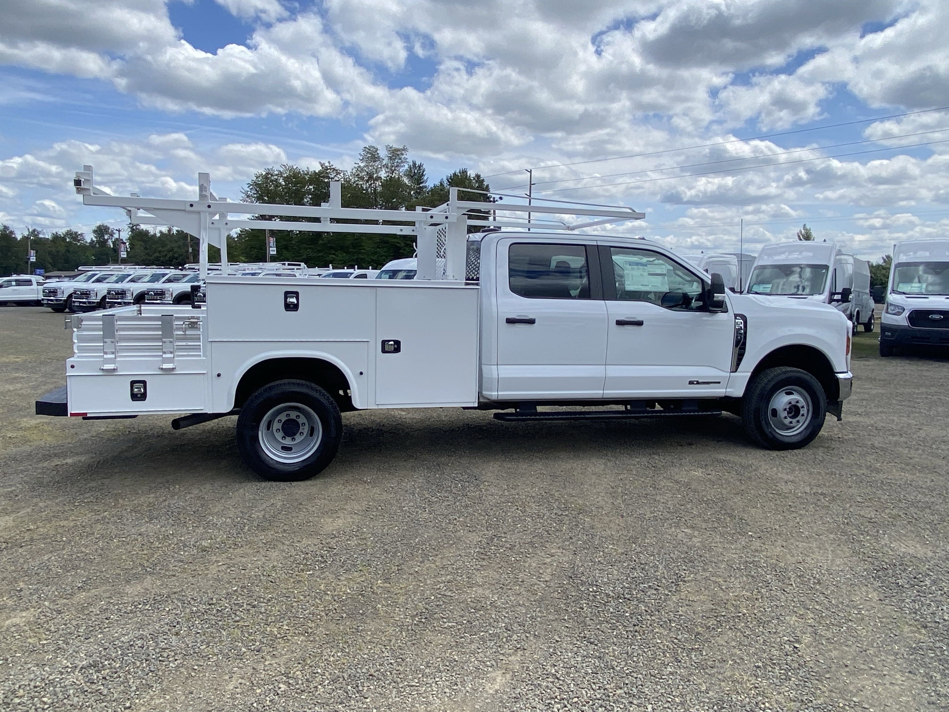 New 2025 Ford F350 XL w/ XL Chrome Package image 7