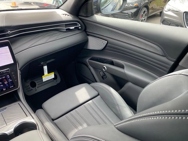 New 2025 Maserati Grecale Modena image 46