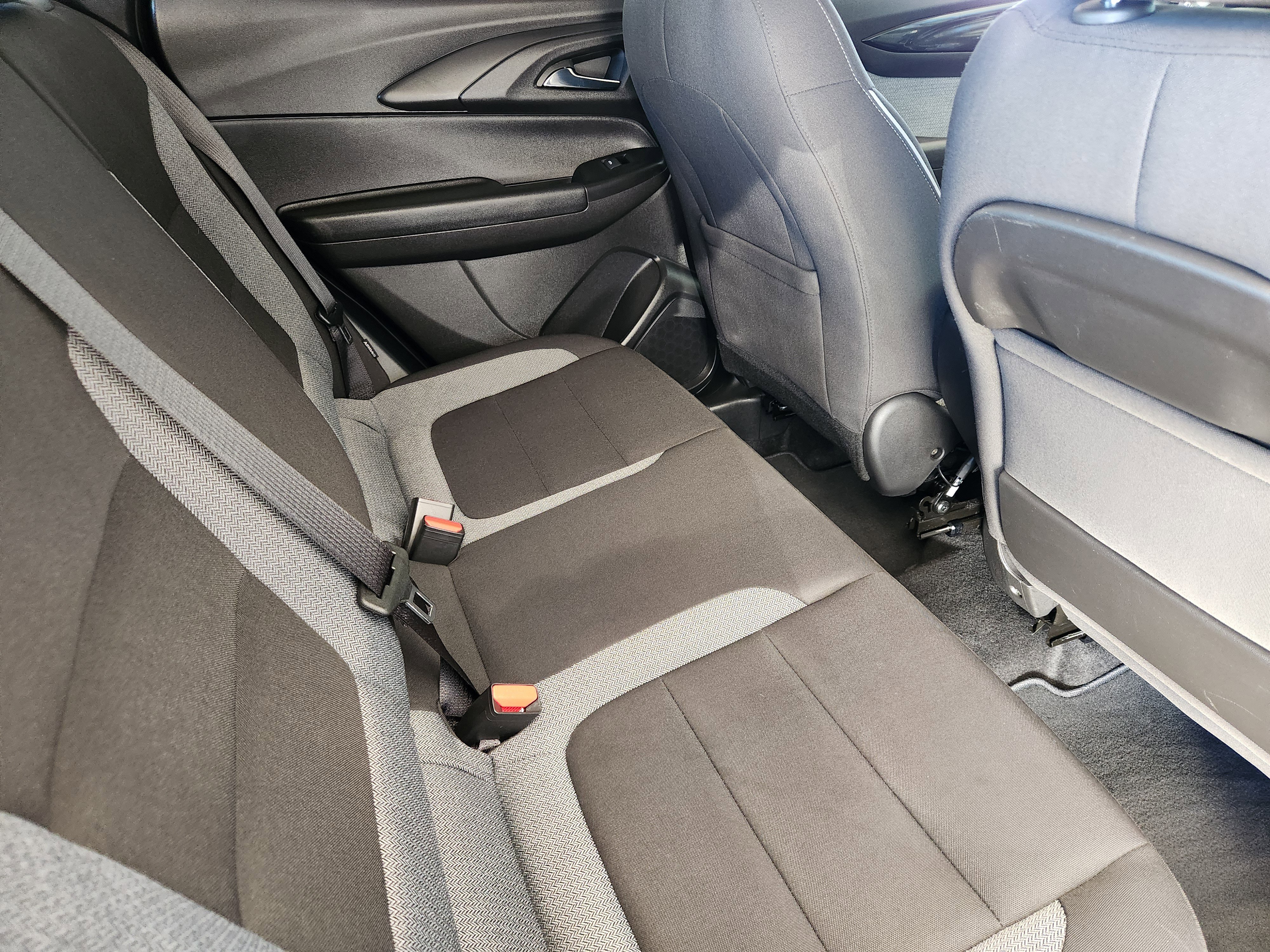 Certified 2025 Chevrolet TrailBlazer LT AWD/4WD image 33