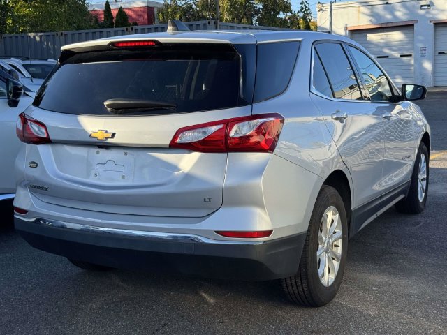 Used 2018 Chevrolet Equinox LT FWD image 8