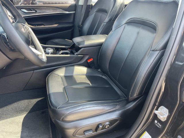 Used 2023 Jeep Grand Cherokee L Limited AWD/4WD image 27