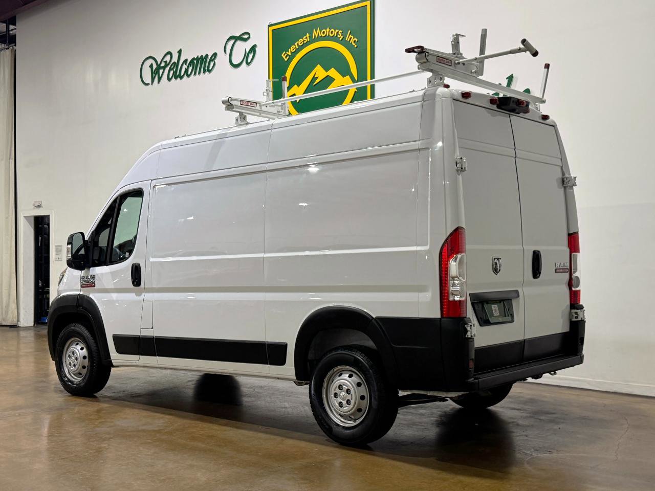 Used 2022 RAM ProMaster 2500 w/ Convenience Group image 6