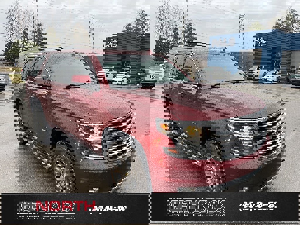 Used 2016 Chevrolet Tahoe LT image 2