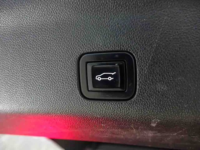 Used 2022 Cadillac Escalade Sport w/ Touring Package AWD/4WD image 32