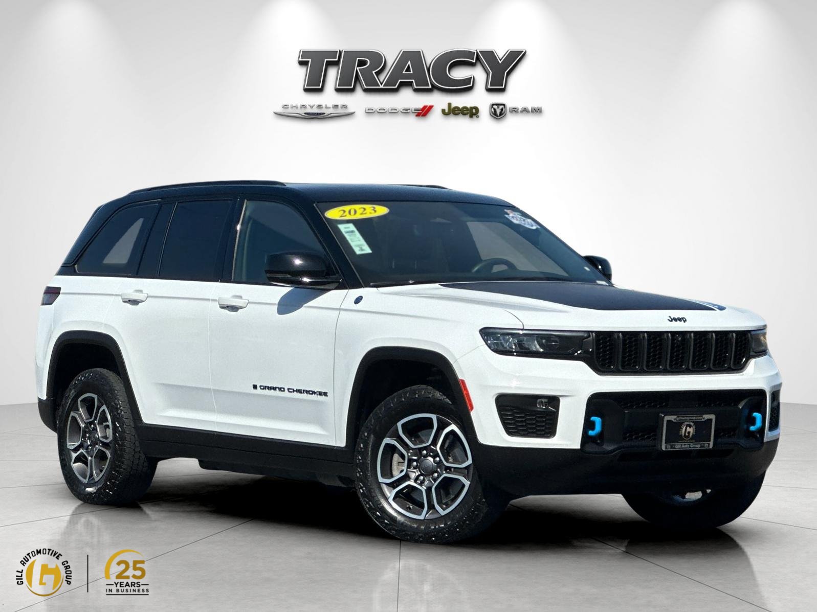 Used 2023 Jeep Grand Cherokee Trailhawk w/ Luxury Tech Group III