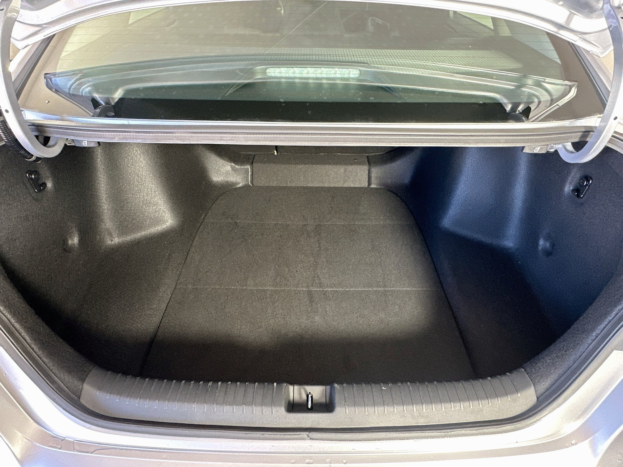 Used 2025 Honda Accord SE image 30