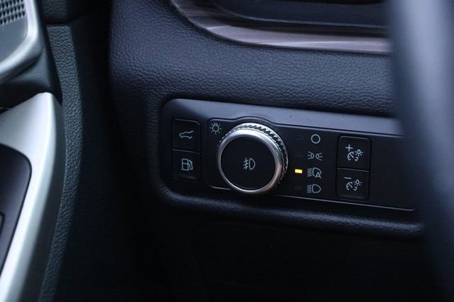 Used 2021 Ford Explorer Limited w/ Hybrid Equipment Group 310A AWD/4WD image 22