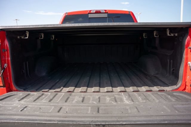 Used 2016 GMC Sierra 1500 SLE w/ SLE Value Package AWD/4WD image 11