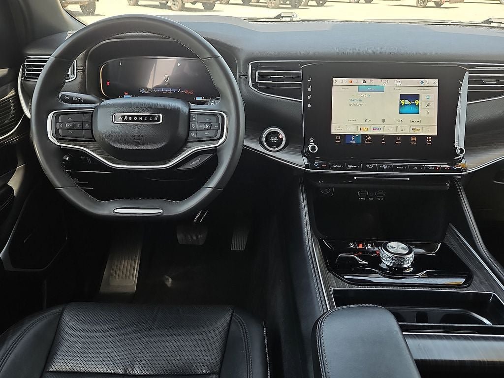 Certified 2023 Jeep Wagoneer Series II AWD/4WD image 19