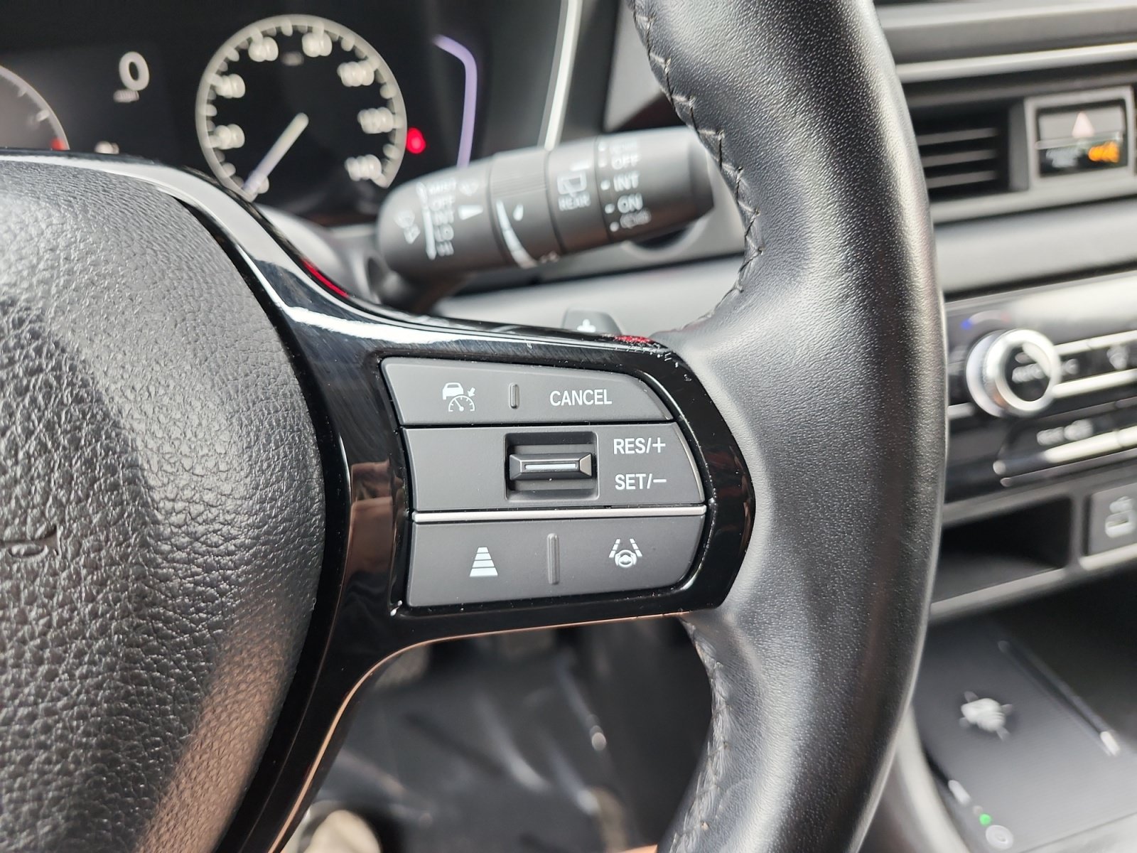 Used 2023 Honda Pilot Touring image 29