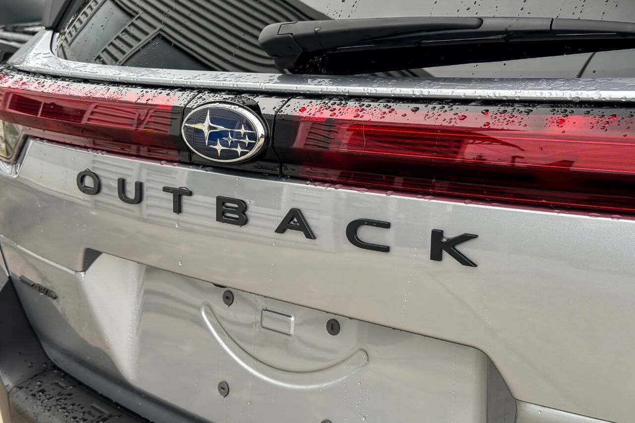 Used 2026 Subaru Outback Limited w/ Premium/Limited Plus Package AWD/4WD image 16