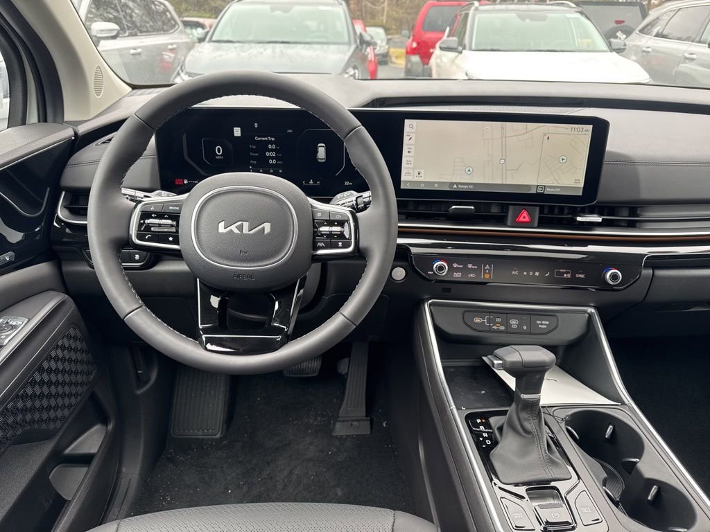 New 2026 Kia Carnival SX Prestige image 2