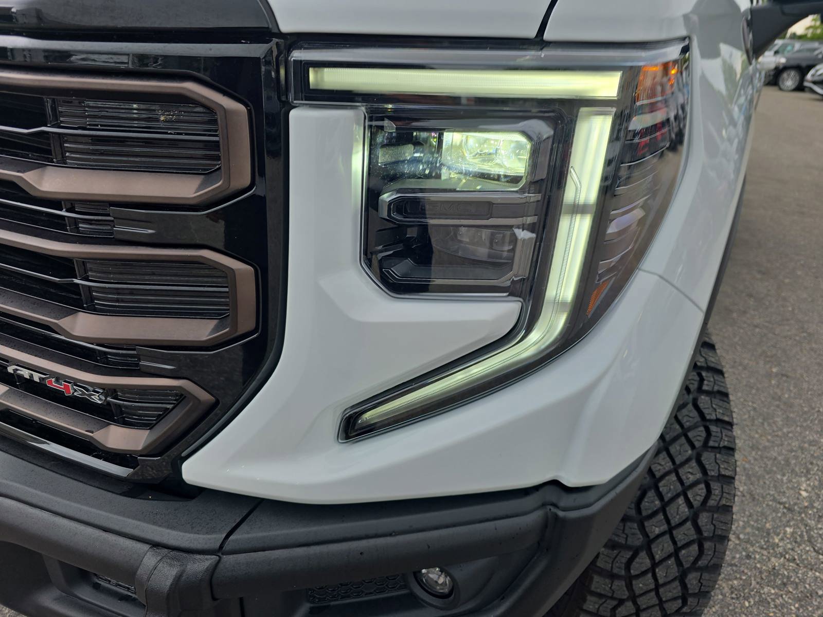 Used 2026 GMC Sierra 1500 AT4X AWD/4WD image 34