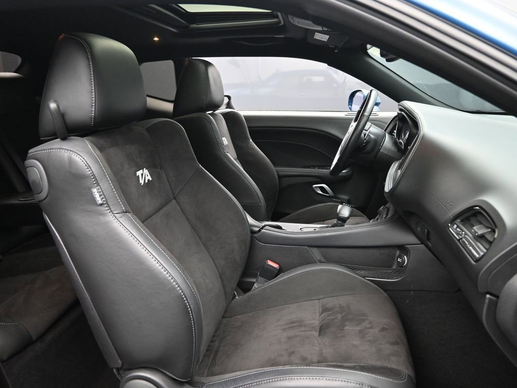 Used 2023 Dodge Challenger R/T Scat Pack w/ T/A Package image 31
