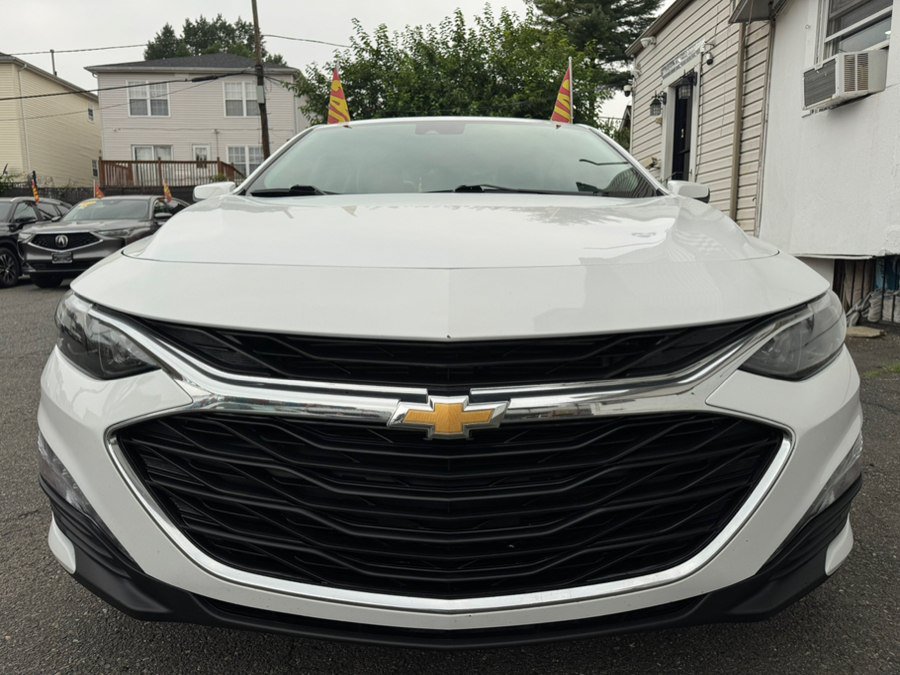 Used 2024 Chevrolet Malibu LT FWD image 5