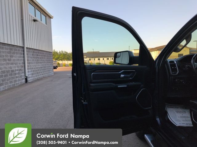Used 2022 RAM 1500 Laramie AWD/4WD image 10