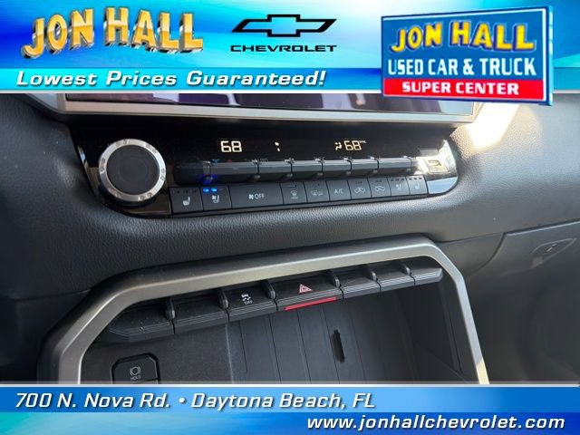 Used 2024 Toyota Tundra Limited AWD/4WD image 23