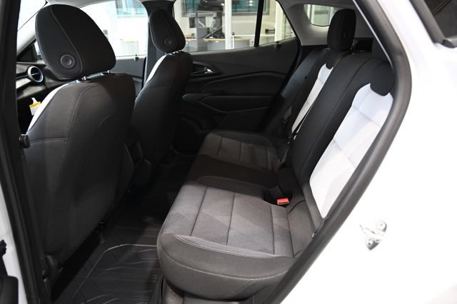 New 2026 Chevrolet Trax LS w/ Driver Confidence Package FWD image 11
