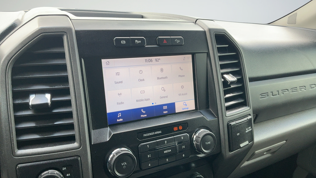 Used 2020 Ford F250 XL w/ STX Appearance Package AWD/4WD image 11