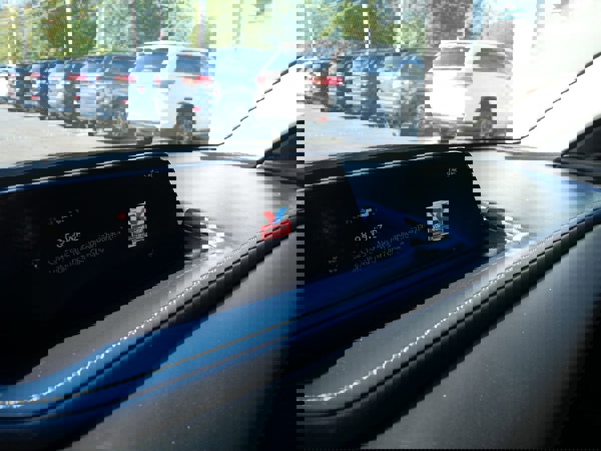 Used 2020 MAZDA CX-30 AWD w/ Preferred Package image 13