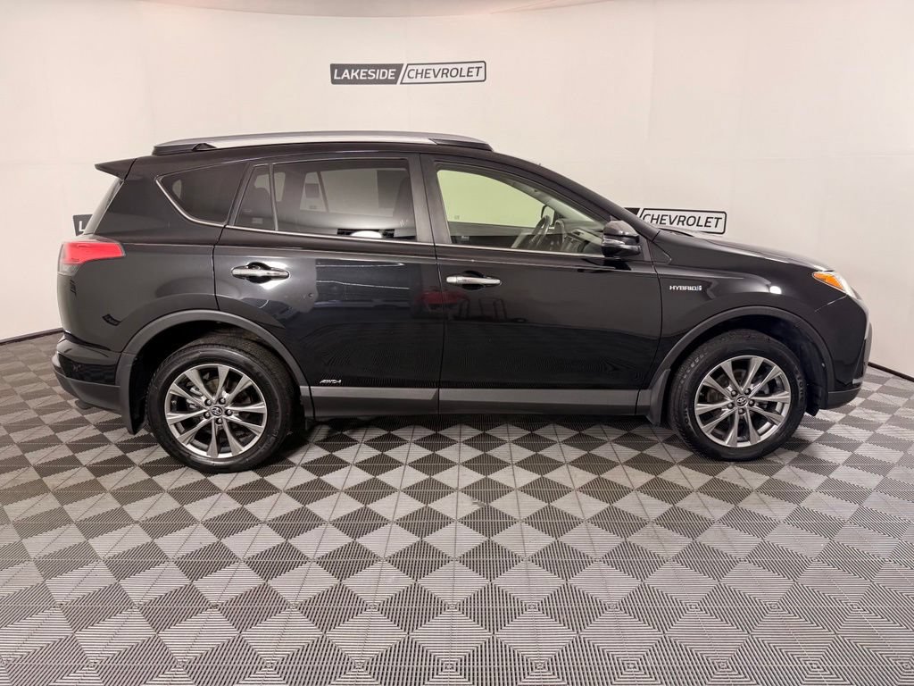 Used 2017 Toyota RAV4 Limited w/ All Weather Liner Package AWD/4WD image 7