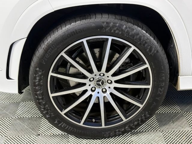 Used 2022 Mercedes-Benz GLS 450 4MATIC w/ AMG Line Exterior image 13
