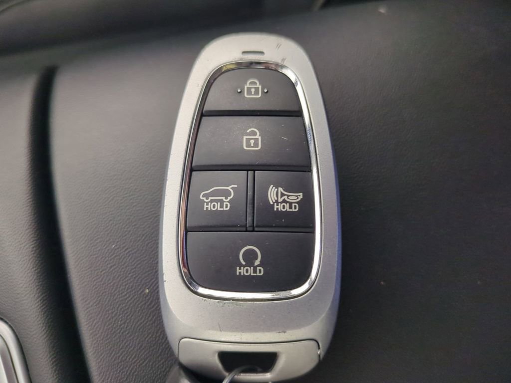 Certified 2022 Hyundai Santa Fe SEL Premium w/ Cargo Package image 39