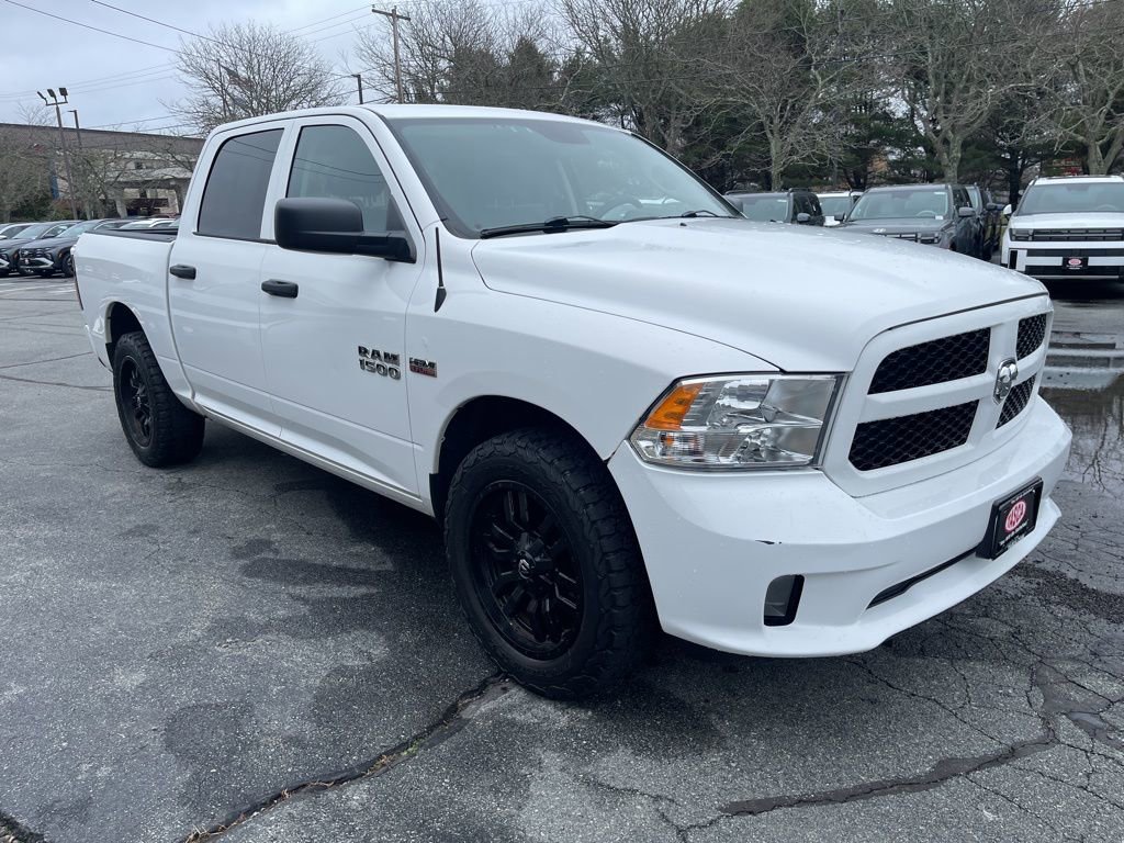 Used 2017 RAM 1500 Express image 3