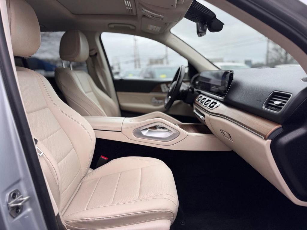 Used 2022 Mercedes-Benz GLE 350 4MATIC image 25