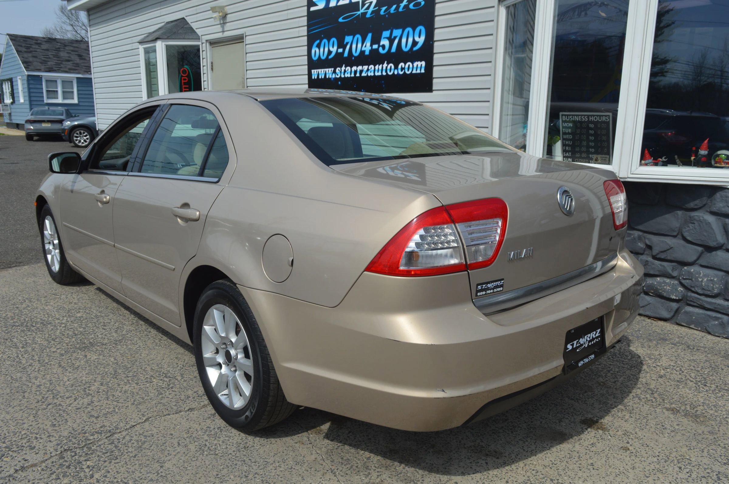 Used 2006 Mercury Milan image 3