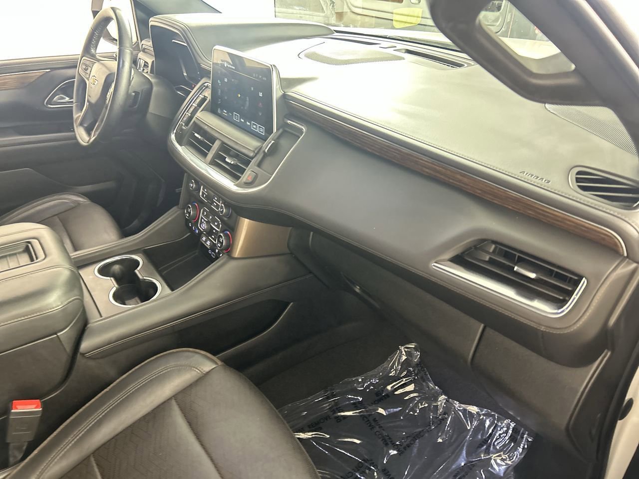 Used 2023 Chevrolet Tahoe High Country image 26